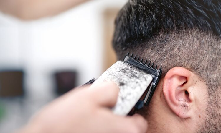 9 Best Hair Trimmer in India - 2023 Buying Guide